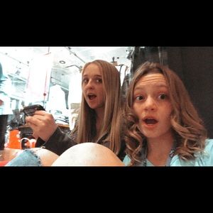 Meet your Posher, Bella